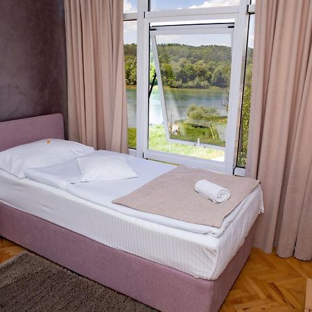 Bosanski Novi Motel New Sanatron מראה חיצוני תמונה